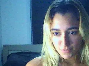 Cam4 Live Sex Cam of Lunavelvvett