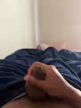 Cam4 Live Sex of Roberrt