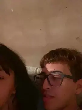 Cam4 Watch Live Sex Cams of Brunet44