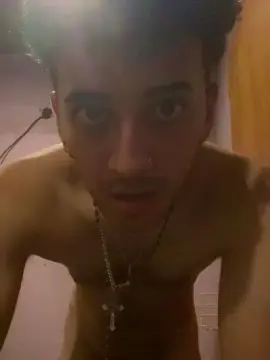 Cam4 Adult Webcam of Brunet44