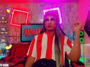 Cam4 Free Porn Cam of mayka_brunette