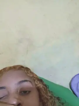 Cam4 Live Sex of Barbiefox21