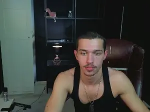 Cam4 Free Live Porn of KaydenDrew