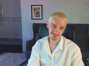 Cam4 Nude Webcam of KaydenDrew