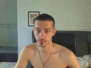 Cam4 Free Live Porn of KaydenDrew