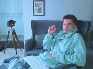 Cam4 Sex Chat of KaydenDrew