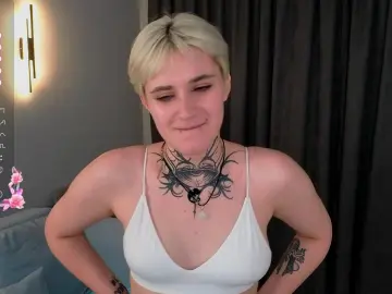 Cam4 Live Sex of NormaBailey