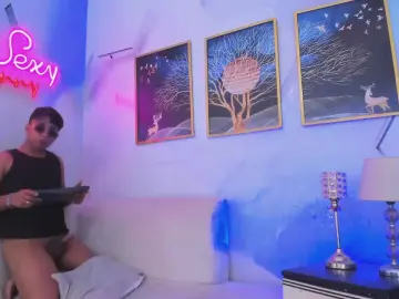 Cam4 Nude Webcam of Santi_sebas