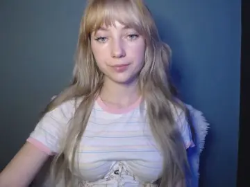 Cam4 Sex Chat of LuciaAdorable