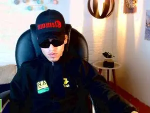 Cam4 Live Sex Cam of Mark_Jackson69