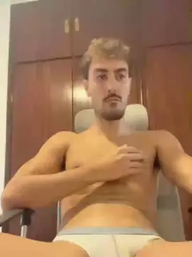 Cam4 Watch Live Sex Cams of Luysl
