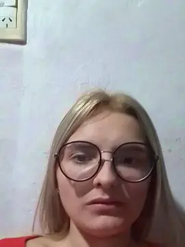 Cam4 Watch Live Sex Cams of Putita2002