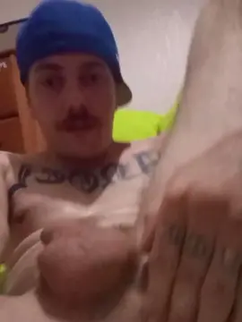 Cam4 Nude Webcam of Savageboy99