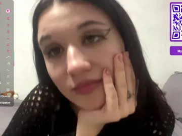 Cam4 Adult Webcam of YettaStengel