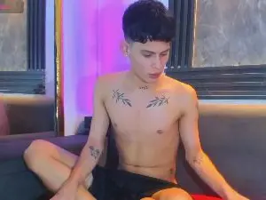 Cam4 Watch Live Sex Cams of BRIAN_HOTOF1