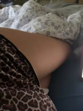 Cam4 Live Sex Cam of Baddienally