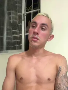 Cam4 Watch Live Sex Cams of Chef_hot351