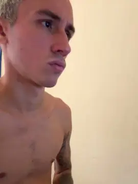 Cam4 Adult Webcam of Chef_hot351