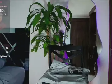 Cam4 Live Sex of LeooG00