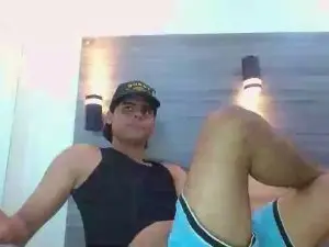 Cam4 Live Sex of DamianFrostt