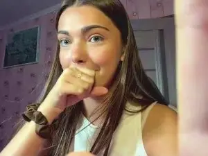 Cam4 Private Sex Chat of DebroahAlamia