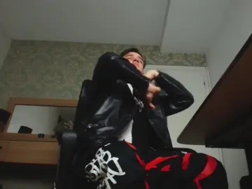 Cam4 Live Sex of FelixStark