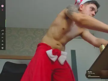 Cam4 Live Porn of FelixStark