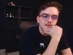 Cam4 Free Live Porn of FelixStark