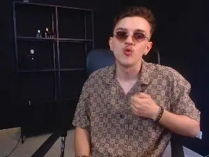 Cam4 Sex Cam of FelixStark