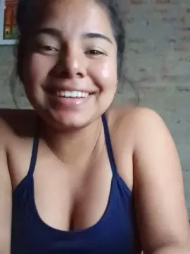 Cam4 Nude Webcam of morena24sexyfun