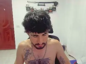 Cam4 Live Sex of DimitriSanders