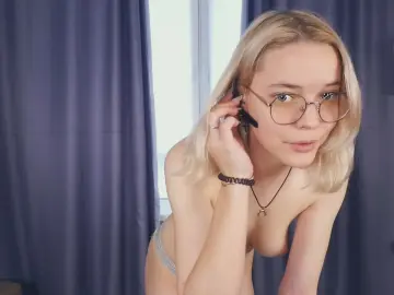 Cam4 Free Live Porn of AlyceBurkert