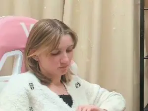 Cam4 Live Porn of BongBrockhouse