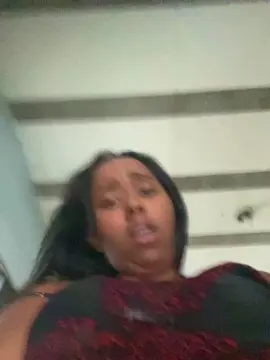 Cam4 Live Porn of NannyyBaby