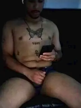 Cam4 Live Sex of Dougzin444