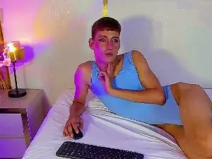 Cam4 Private Sex Chat of PeachMonroe_
