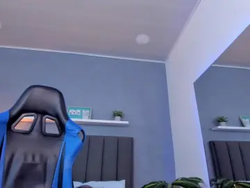 Cam4 Live Sex of alessia_leroy