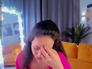 Cam4 Nude Webcam of FlirtyAura