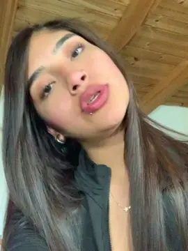 Cam4 Live Porn of Miel98