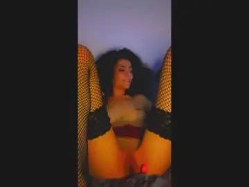 Cam4 Watch Live Sex Cams of Mykymykyyyy