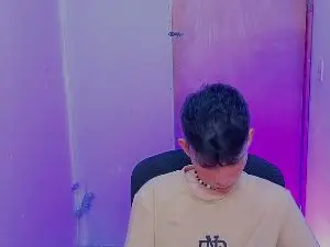 Cam4 Free Porn Cam of Alexxx_cute_