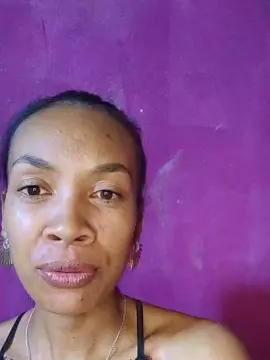 Cam4 Best live sex cam show of Raissah6