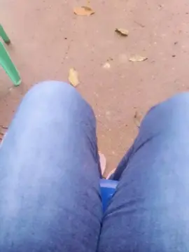 Cam4 Live Sex of girl_pee