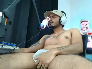 Cam4 Live Sex Cam of Mrvgs