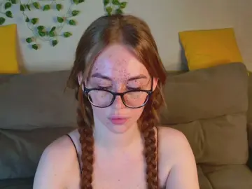 Cam4 Private Sex Chat of Roxy_Sunny