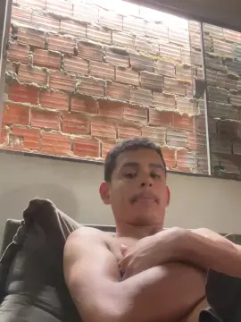 Cam4 Adult Video Chat of Pirocudo3782