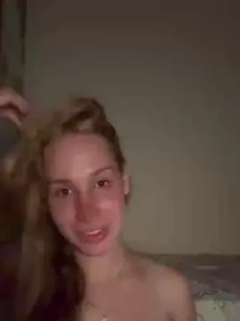 Cam4 Free Live Porn of helenawrld