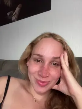 Cam4 Best Webcam of helenawrld