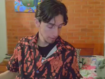 Cam4 Free Porn Cam of johan70sexy