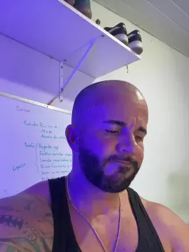 Cam4 Nude Webcam of guto356